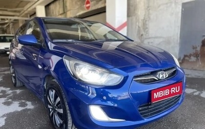 Hyundai Solaris II рестайлинг, 2012 год, 700 000 рублей, 1 фотография