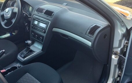 Skoda Octavia, 2013 год, 850 000 рублей, 28 фотография