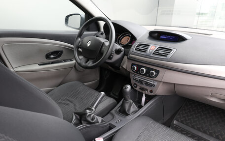 Renault Megane III, 2011 год, 598 000 рублей, 10 фотография