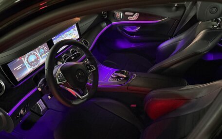 Mercedes-Benz E-Класс, 2017 год, 3 150 000 рублей, 2 фотография
