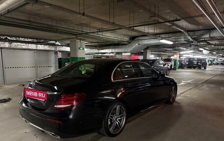 Mercedes-Benz E-Класс, 2017 год, 3 150 000 рублей, 5 фотография