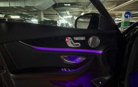 Mercedes-Benz E-Класс, 2017 год, 3 150 000 рублей, 11 фотография