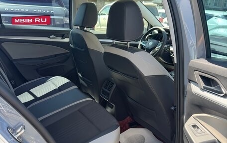 Volkswagen Golf VIII, 2022 год, 1 680 000 рублей, 12 фотография