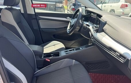 Volkswagen Golf VIII, 2022 год, 1 680 000 рублей, 10 фотография