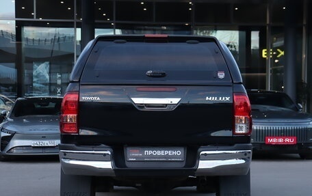 Toyota Hilux VIII, 2020 год, 4 890 000 рублей, 6 фотография