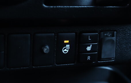 Toyota Hilux VIII, 2020 год, 4 890 000 рублей, 17 фотография