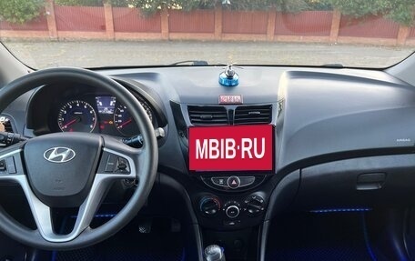 Hyundai Solaris II рестайлинг, 2014 год, 970 000 рублей, 6 фотография