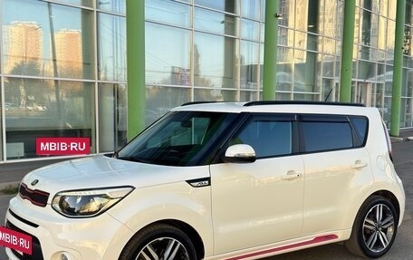 KIA Soul II рестайлинг, 2018 год, 1 710 000 рублей, 3 фотография