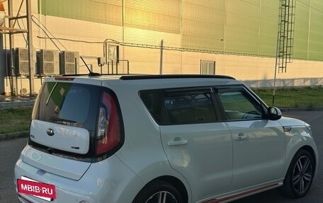 KIA Soul II рестайлинг, 2018 год, 1 710 000 рублей, 5 фотография