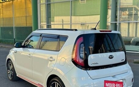 KIA Soul II рестайлинг, 2018 год, 1 710 000 рублей, 6 фотография