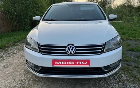Volkswagen Passat B7, 2012 год, 1 050 000 рублей, 3 фотография