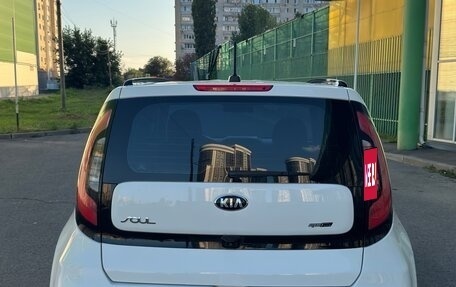 KIA Soul II рестайлинг, 2018 год, 1 710 000 рублей, 7 фотография