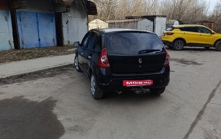 Renault Sandero I, 2012 год, 415 000 рублей, 2 фотография
