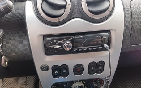 Renault Sandero I, 2012 год, 415 000 рублей, 9 фотография