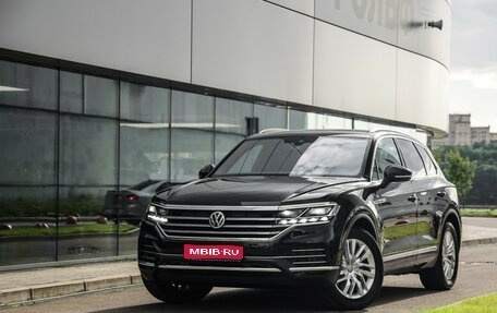 Volkswagen Touareg III, 2018 год, 4 750 000 рублей, 1 фотография