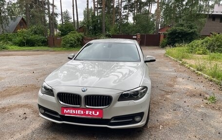 BMW 5 серия, 2016 год, 1 850 000 рублей, 8 фотография