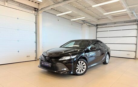 Toyota Camry, 2019 год, 2 999 900 рублей, 1 фотография