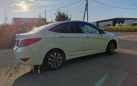 Hyundai Solaris II рестайлинг, 2014 год, 1 150 000 рублей, 4 фотография