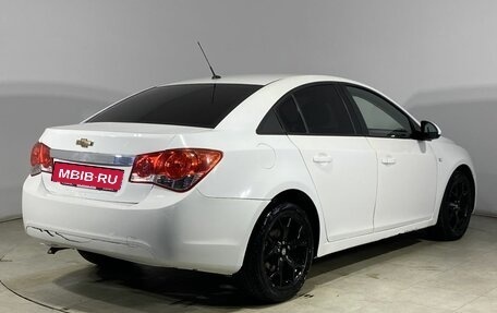 Chevrolet Cruze II, 2011 год, 450 000 рублей, 7 фотография