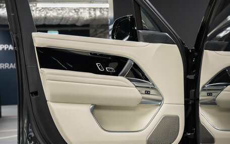Land Rover Range Rover IV рестайлинг, 2026 год, 27 000 000 рублей, 14 фотография