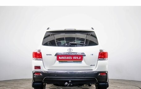 Toyota Highlander III, 2011 год, 1 899 000 рублей, 5 фотография