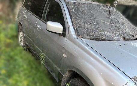 Mitsubishi Outlander III рестайлинг 3, 2004 год, 250 000 рублей, 3 фотография