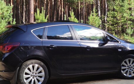 Opel Astra J, 2011 год, 650 000 рублей, 3 фотография