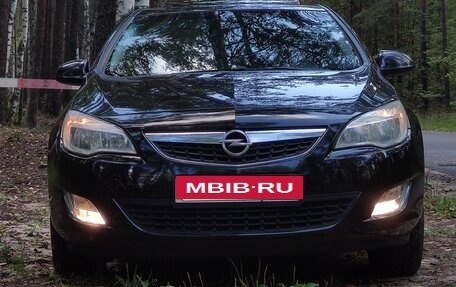 Opel Astra J, 2011 год, 650 000 рублей, 8 фотография
