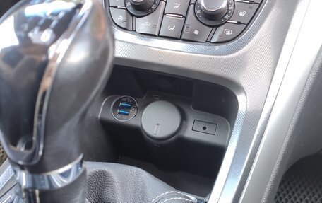 Opel Astra J, 2011 год, 650 000 рублей, 19 фотография