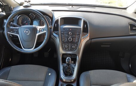 Opel Astra J, 2011 год, 650 000 рублей, 15 фотография
