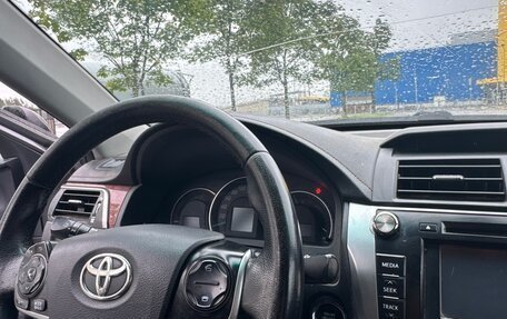 Toyota Camry, 2011 год, 1 100 000 рублей, 7 фотография