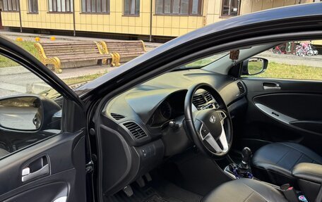 Hyundai Solaris II рестайлинг, 2014 год, 970 000 рублей, 10 фотография