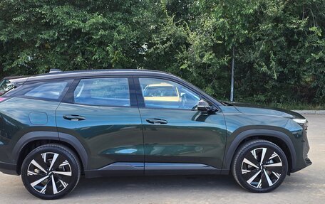 Geely Atlas, 2024 год, 2 700 000 рублей, 4 фотография