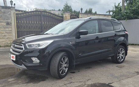 Ford Kuga III, 2018 год, 1 750 000 рублей, 4 фотография