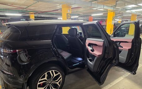 Land Rover Range Rover Evoque II, 2025 год, 5 799 000 рублей, 2 фотография