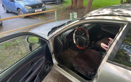 Mitsubishi Carisma I, 1998 год, 175 000 рублей, 10 фотография