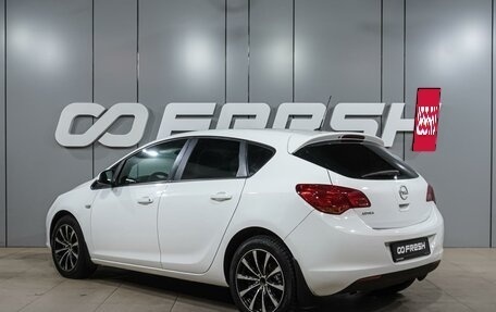Opel Astra J, 2011 год, 799 000 рублей, 2 фотография