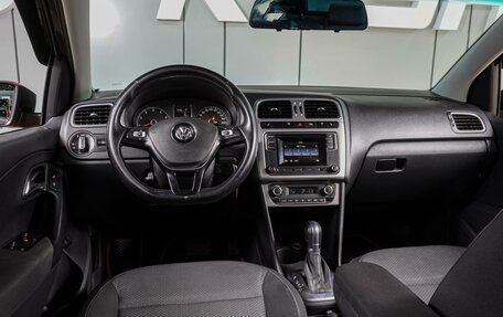 Volkswagen Polo VI (EU Market), 2016 год, 1 124 000 рублей, 6 фотография