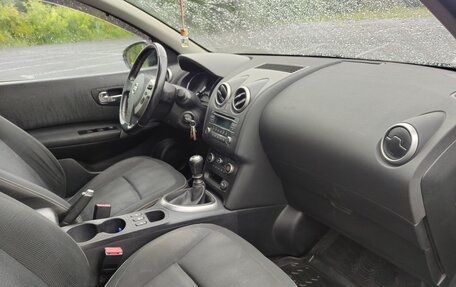 Nissan Qashqai, 2010 год, 990 000 рублей, 9 фотография