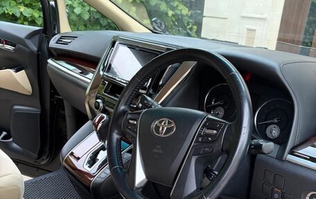 Toyota Vellfire II, 2016 год, 2 900 000 рублей, 3 фотография
