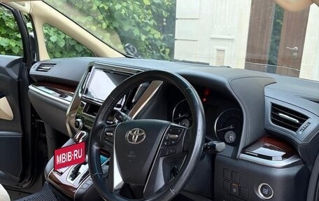 Toyota Vellfire II, 2016 год, 2 900 000 рублей, 4 фотография