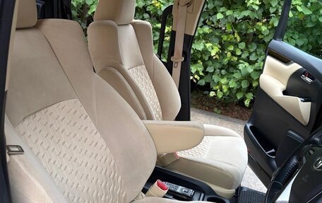 Toyota Vellfire II, 2016 год, 2 900 000 рублей, 7 фотография