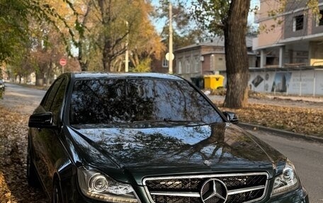 Mercedes-Benz C-Класс, 2008 год, 1 300 000 рублей, 6 фотография