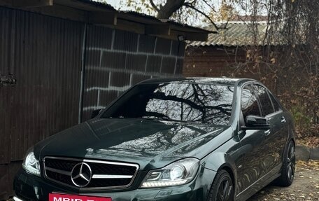 Mercedes-Benz C-Класс, 2008 год, 1 300 000 рублей, 3 фотография