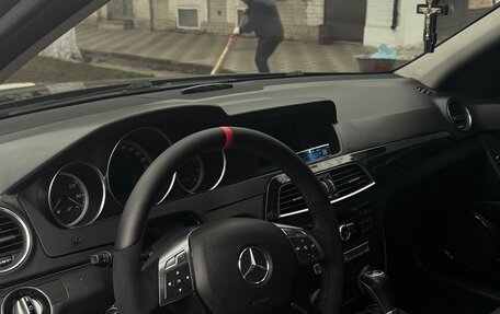 Mercedes-Benz C-Класс, 2008 год, 1 300 000 рублей, 31 фотография