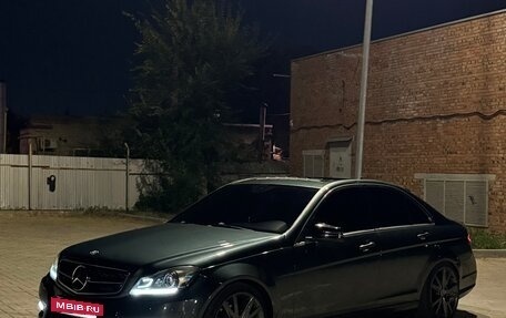 Mercedes-Benz C-Класс, 2008 год, 1 300 000 рублей, 27 фотография