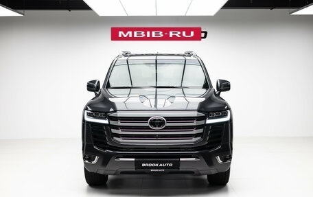 Toyota Land Cruiser, 2024 год, 12 990 000 рублей, 2 фотография
