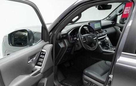 Toyota Land Cruiser, 2024 год, 12 990 000 рублей, 7 фотография