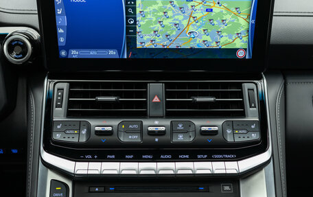 Toyota Land Cruiser, 2024 год, 12 990 000 рублей, 19 фотография