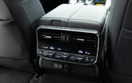 Toyota Land Cruiser, 2024 год, 12 990 000 рублей, 31 фотография